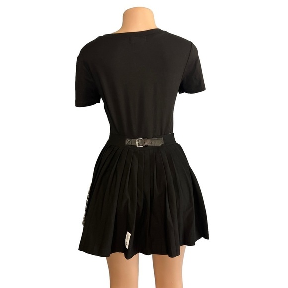 Bershka Black and White Plaid Pleated Mini Skirt - Picture 6 of 8